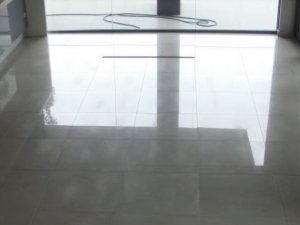 “OPTICAL HAZE” Effect on Polished Porcelain